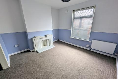 1 bedroom flat to rent, Victoria Street, Cwmbran, Torfaen