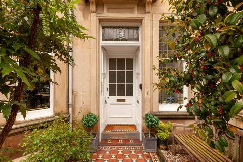 2 bedroom apartment for sale, Learmonth Gardens, Comely Bank, Edinburgh