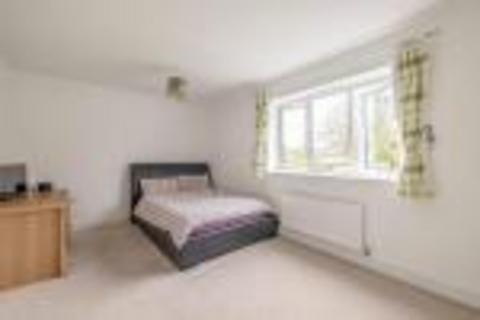 27 Homers Road, Windsor, SL4 5RG