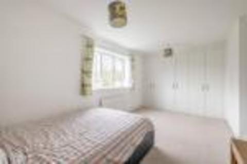 27 Homers Road, Windsor, SL4 5RG