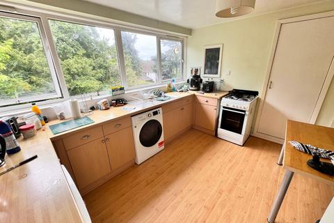 5 Cedarhurst, Birmingham, B32 2JZ