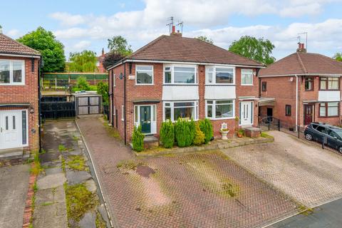 3 bedroom semi-detached house for sale, Armley Grange Crescent, Leeds, West Yorkshire, LS12