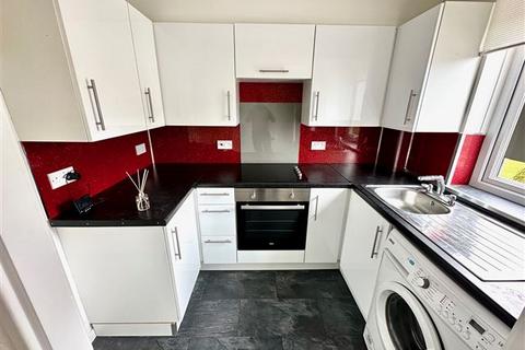 1 bedroom flat for sale, Salvington Road, Worthing, West Sussex, BN13 2JY