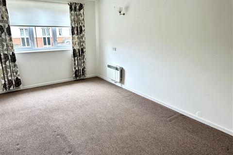 1 bedroom flat for sale, Salvington Road, Worthing, West Sussex, BN13 2JY