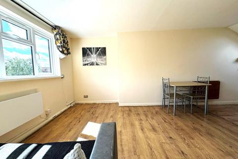 1 bedroom flat to rent, Station Road, Harrow HA1