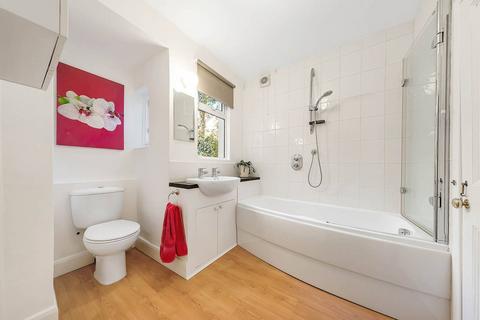 1 bedroom flat to rent, Bendemeer Road, West Putney, London, SW15