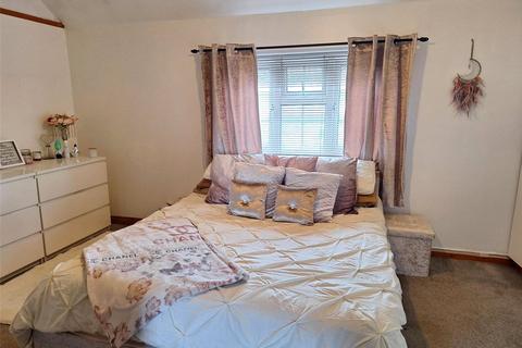 21 Erskine Road, Sutton, SM1 3AW