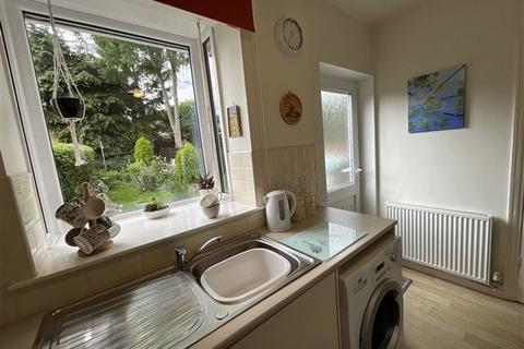 62 Maple Grove, Sheffield, S9 4AR
