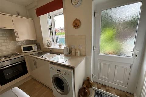 62 Maple Grove, Sheffield, S9 4AR