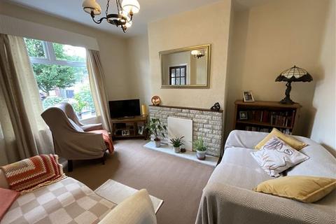 62 Maple Grove, Sheffield, S9 4AR