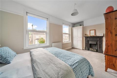 113 Glenfarg Road, London, SE6 1XW