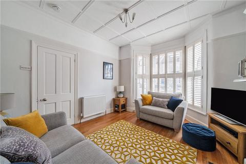 113 Glenfarg Road, London, SE6 1XW