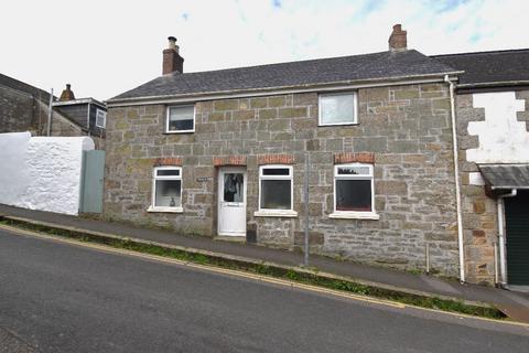 2 bedroom cottage to rent, Penrose Road, Helston