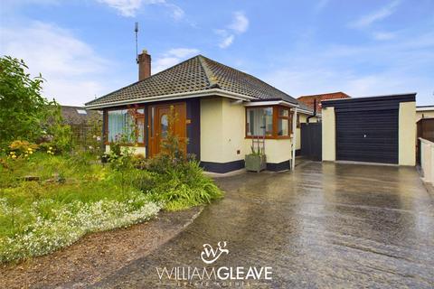 3 bedroom bungalow for sale, Viola Avenue, Denbighshire LL18