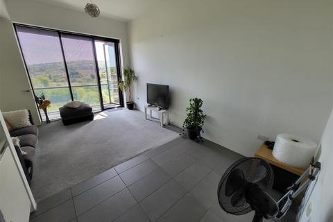 1 bedroom apartment to rent, Lakeshore*, Imperial Park BS13
