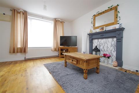 2 bedroom end of terrace house for sale, Bradstocks Way, Sutton Courtenay
