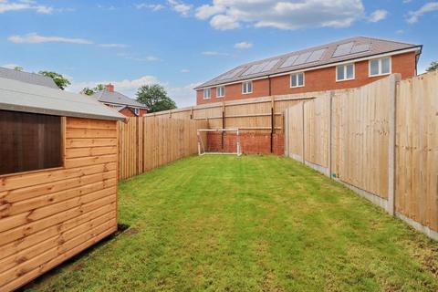3 bedroom semi-detached house for sale, Cannadine Road, Kenilworth