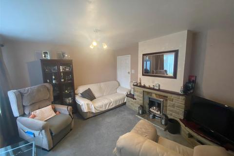 3 bedroom semi-detached house for sale, Northway Gardens, Mirfield