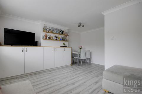 84 Barrowfield Close, London, N9 0HB