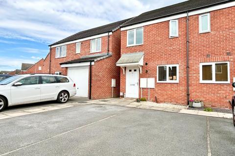 2 bedroom end of terrace house for sale, Brambling Lane, Wath-Upon-Dearne, Rotherham, S63 7GT