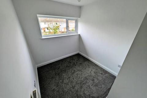 16 Longford, Yate, Bristol, BS37 4JL
