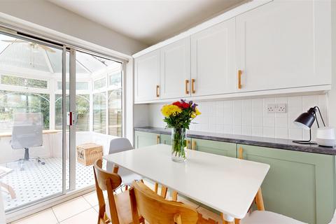 2 bedroom end of terrace house for sale, Avonside Way, St. Annes Park