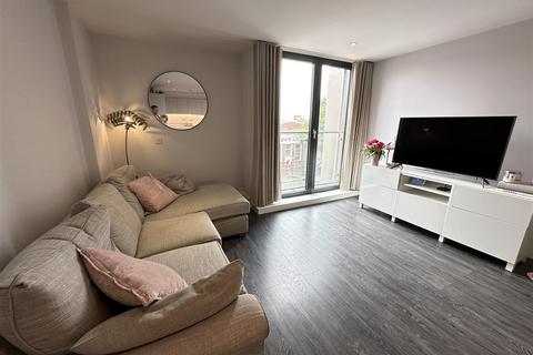2 bedroom apartment for sale, Hallmark, Cheetham Hill Road, Manchester