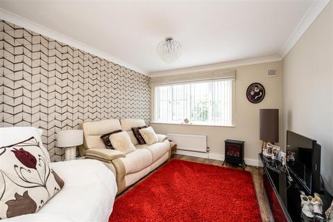 2 bedroom apartment for sale, Waterbridge Court, Thornley Close, Lymm WA13