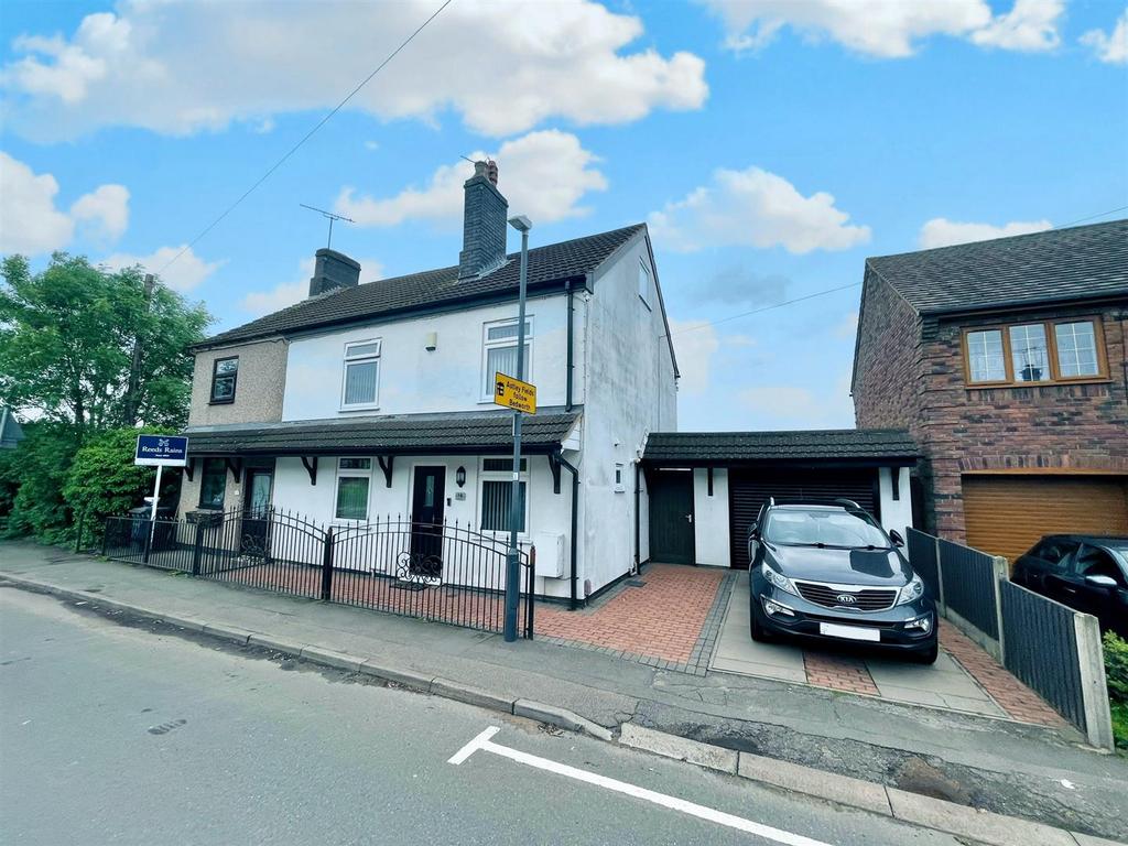 Bowling Green Lane, Bedworth 4 bed semidetached house for sale £320,000