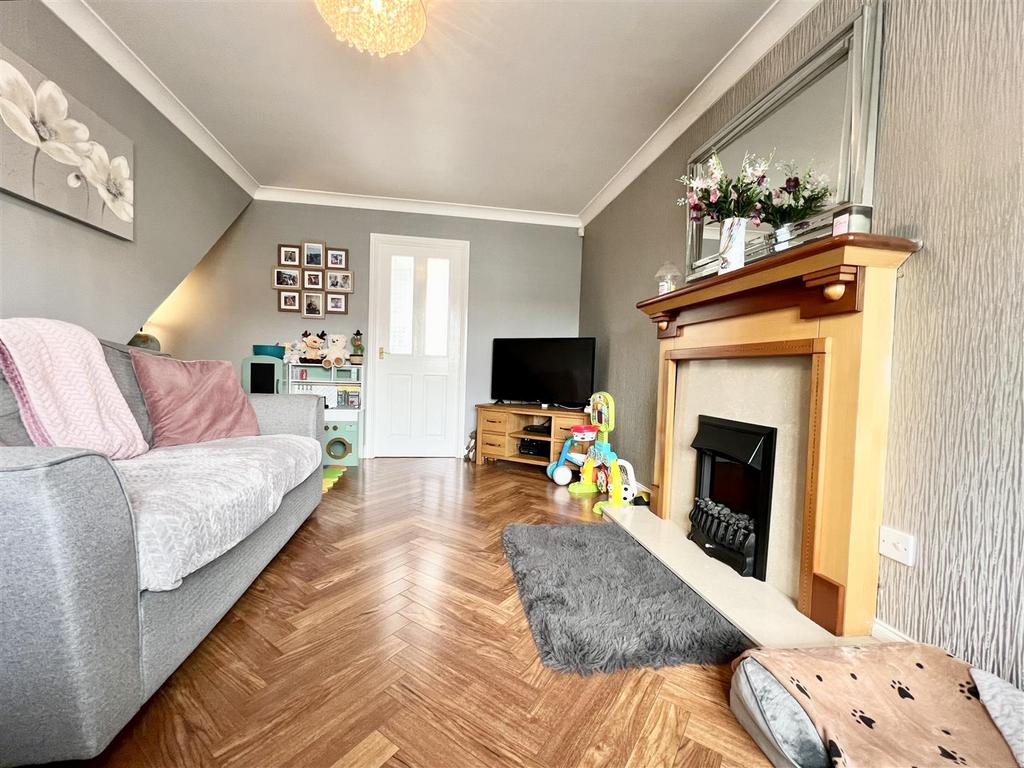 Cherry Street, Halesowen 2 bed terraced house for sale £215,000