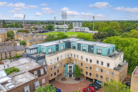 2 bedroom penthouse for sale, New London Road, Chelmsford