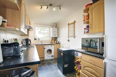 68 Ramney Drive, Enfield, EN3 6DU