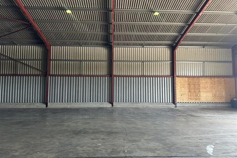 Warehouse to rent, Blackley Lane, Great Notley CM77