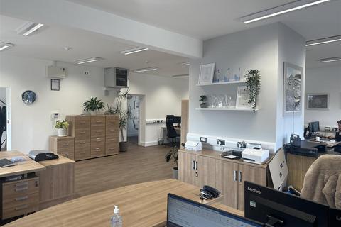 Office to rent, Lynderswood Court, Black Notley CM77