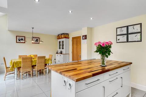 5 bedroom detached house for sale, James Wadsworth Close, Over, Cambridge