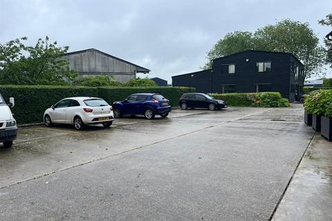 Property to rent, Lynderswood Business Park, Black Notley CM77