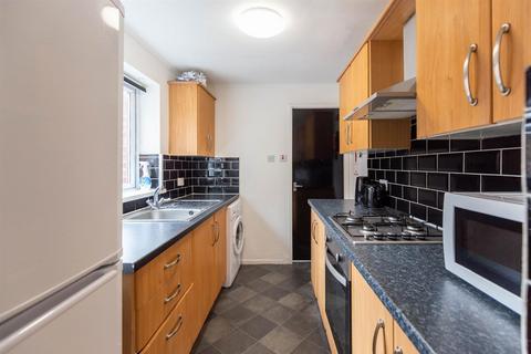 4 bedroom maisonette to rent, £80pppw - Tamworth Road, Arthurs Hill, NE4