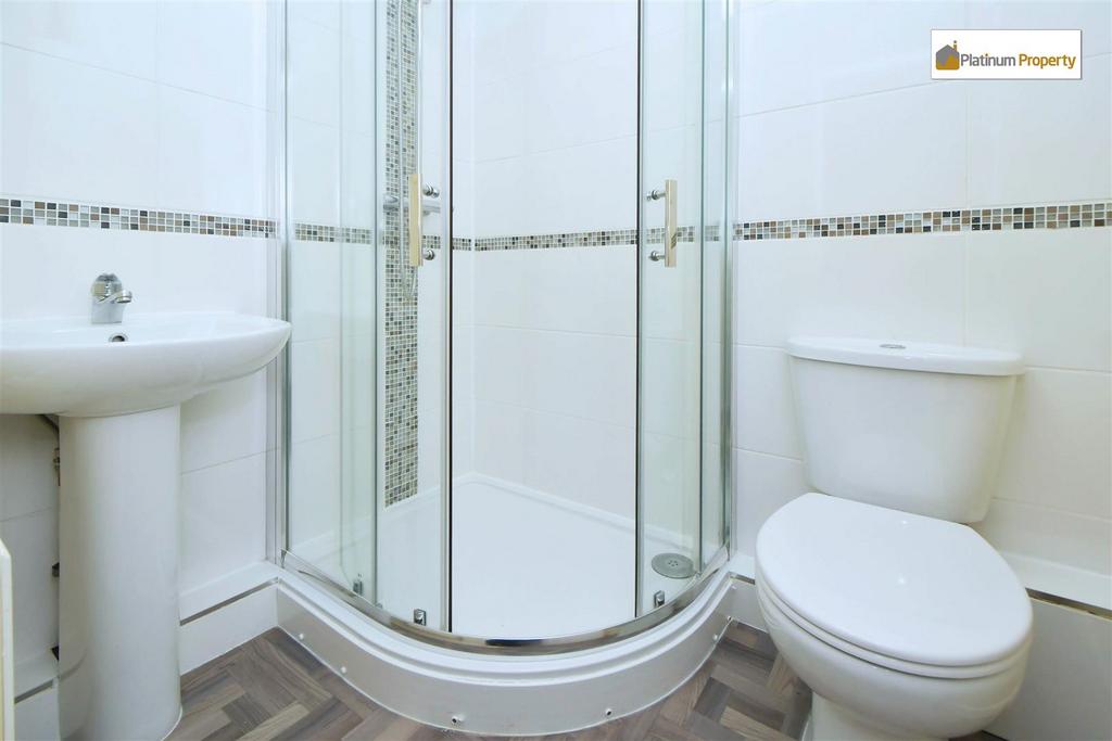 En suite shower room