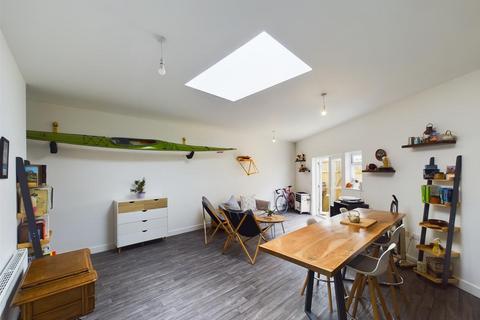 71b High Street, Ilfracombe, EX34 9NG