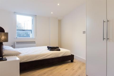 1 bedroom apartment to rent, Ostro House, Finchley Road, NW2