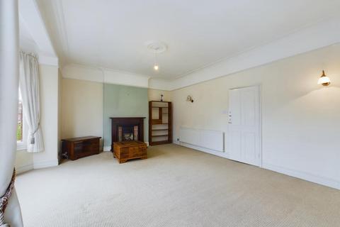 2 bedroom apartment for sale, St. Marys Road, Cromer