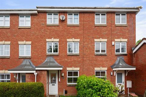 4 bedroom townhouse for sale, Cobham Way, Rawcliffe, York YO30 5NF