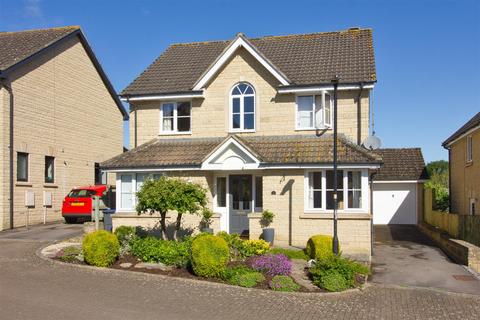 4 bedroom detached house for sale, 3 Park Close, Malmesbury