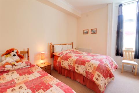 2 bedroom apartment for sale, Hillsborough Terrace, Ilfracombe, Devon, EX34