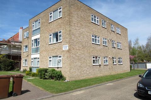 2 bedroom apartment for sale, Bittern Court, North Chingford E4