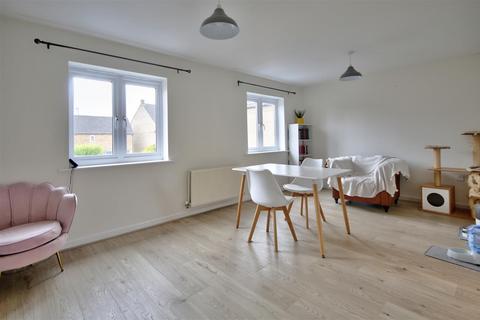 2 bedroom apartment for sale, Longchamp Drive, Ely CB7