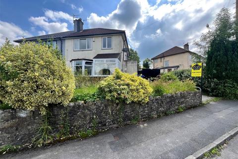 3 bedroom semi-detached house for sale, Lindadale Avenue, Accrington