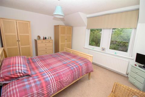2 bedroom maisonette for sale, St Cuthbert's Court, Slitrig Crescent, Hawick