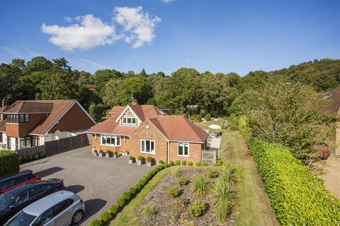 4 bedroom detached bungalow for sale, Stone Street, Sevenoaks TN15