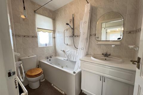 11 Elan Close, Aberdare, CF44 0LH